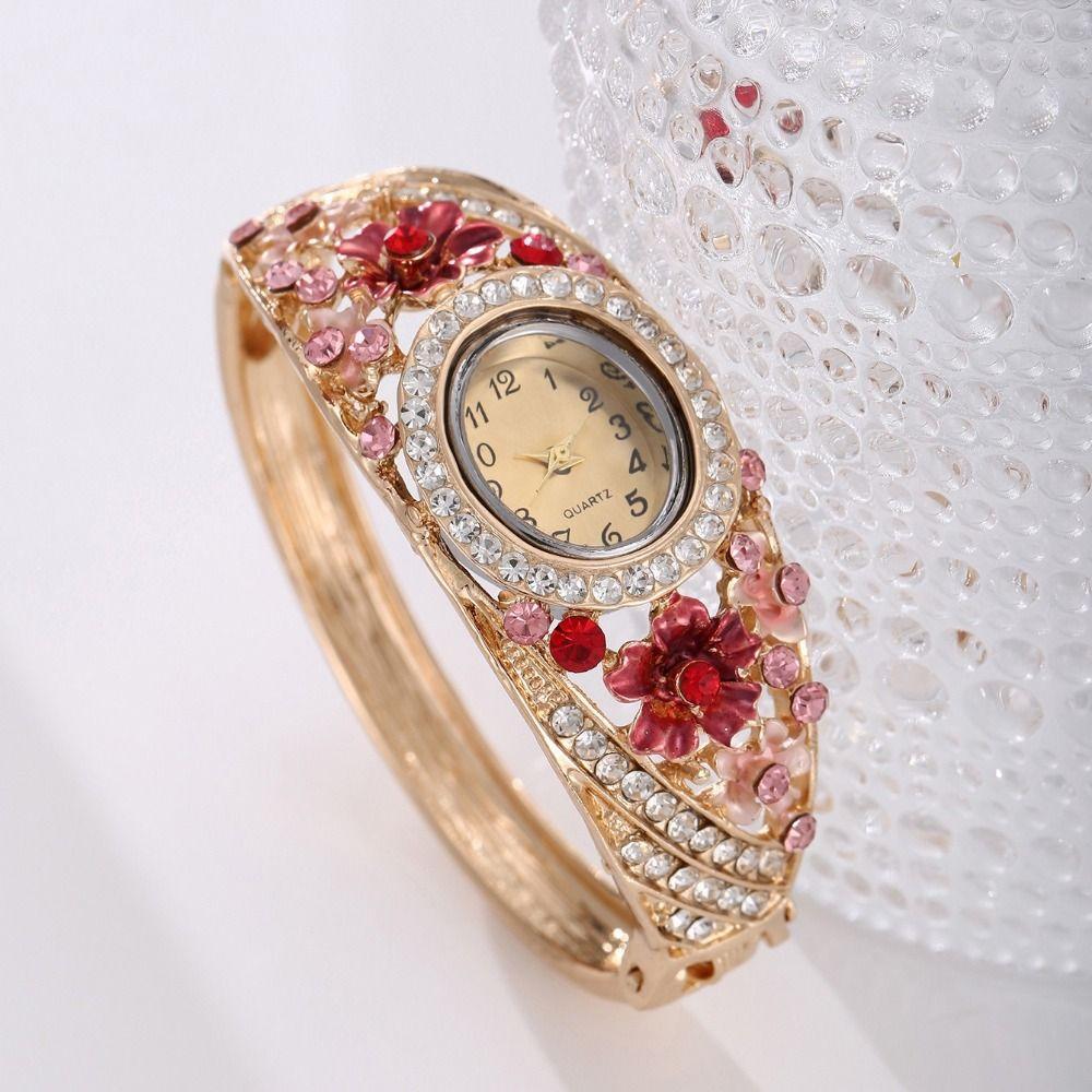 Quartz Movement Rhinestone Dress Watch Round Dial Quartz Bracelet Wristwatch Daily Use