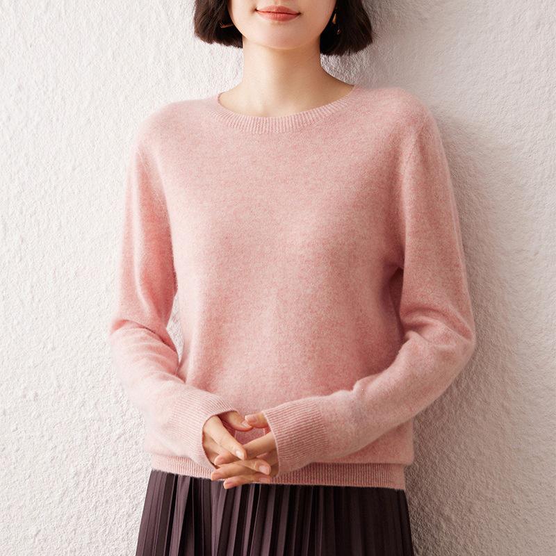 Women's Seamless Cashmere Round Neck Pullover - Loose Fit Casual Knitwear Base Layer for Autumn & Winter