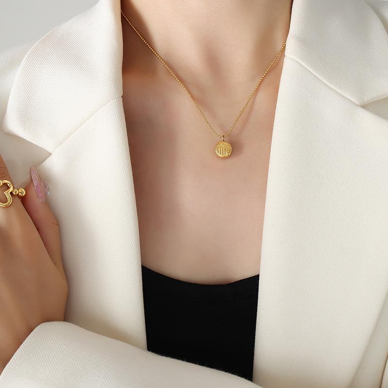 Guofeng Fashion Commuter Niche Design Double Happiness Fu Double-Sided Pendant Necklace Titanium Steel Plated 18K Gold Jewelry