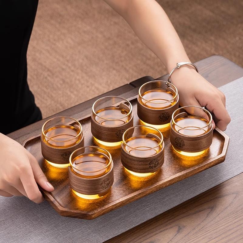 Set da 6 tazze da tè in vetro resistenti al calore da 150 ml, tazza da caffè espresso per la casa con supporto in legno antiscottatura, set da tè Kungfu Master
