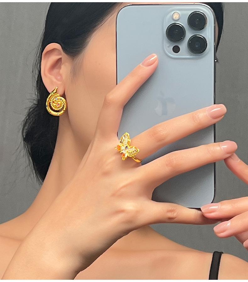 Elegant Light Luxury Zircon Butterfly Ring