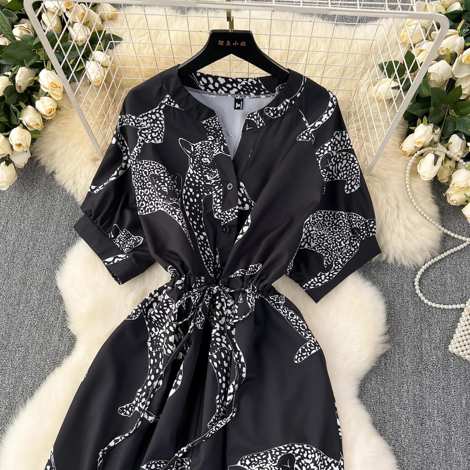 Летний повседневный женский комбинезон с широкими штанинами и принтом — фото 16