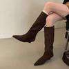 Mode Liyke Designer Frau Niedrige Keilabsätze Mode Stiefel Vintage Spitzschuh Kniehoch Schuhe Damen Party Tanz Lange Stiefeletten Größe 40