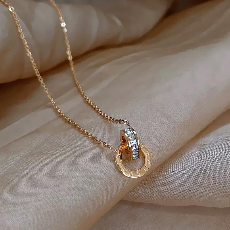 Titanium Steel Gold Brick Necklace for Women - Luxury 2025 Style, High-End Sweater and Collarbone Chain, Non-Fading.