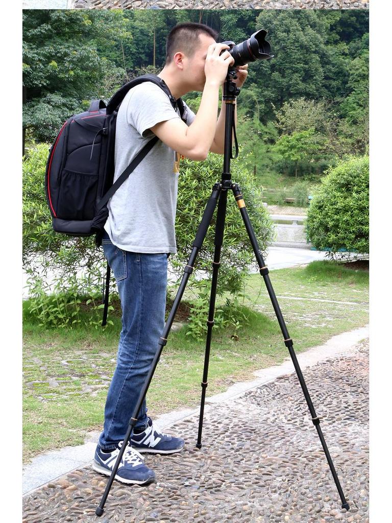 Lightweight Q999 Aluminum-Magnesium Alloy Folding DSLR Tripod - Portable & Stable for Shooting