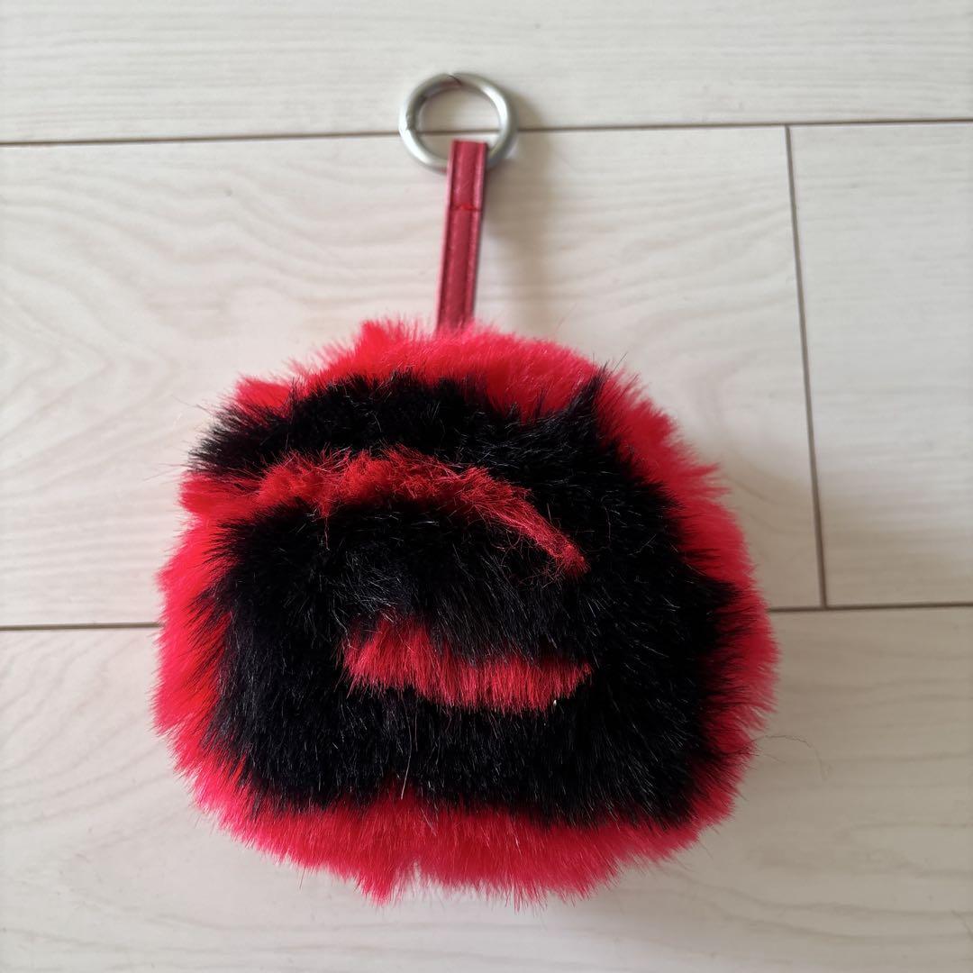 

[USED] BIGBANG SOL fur charm