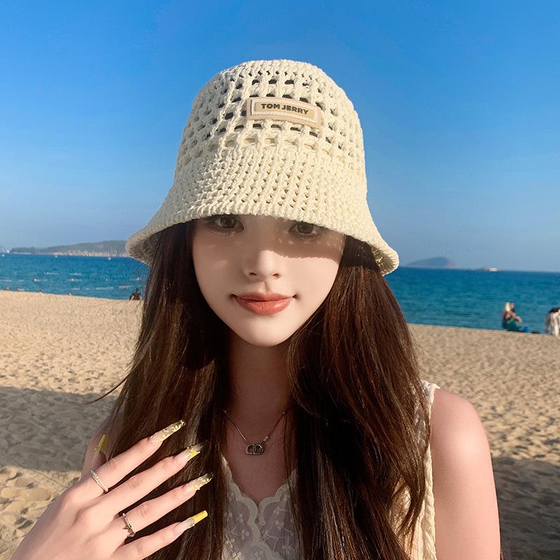 

Letter breathable basin hat summer hollow knitting shopping bucket hat showing face small sunscreen bucket hat