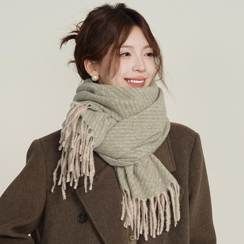 Elegant High-End Twill Scarf: Faux Cashmere Tassel Shawl for Women - Autumn/Winter Fashion Trend