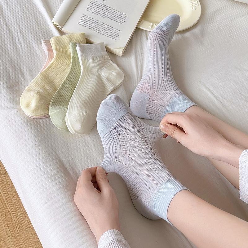 Female Summer Thin Mesh Breathable Sweat Absorption Lovely Small Fresh Boneless Short Tube Cotton Socks