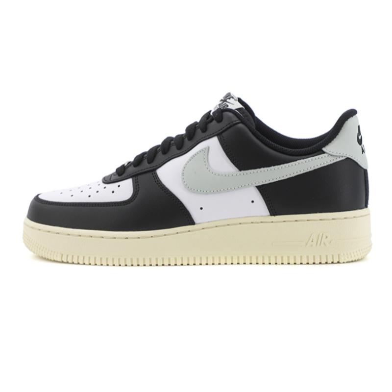 Nike Air Force 1 07
