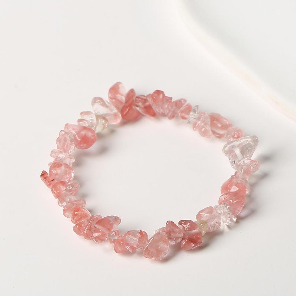 Elastisches Armband mit natürlichem Citrin-Chip: Unregelmäßige Rohsteinperlen in einem frischen, vielseitigen Stil