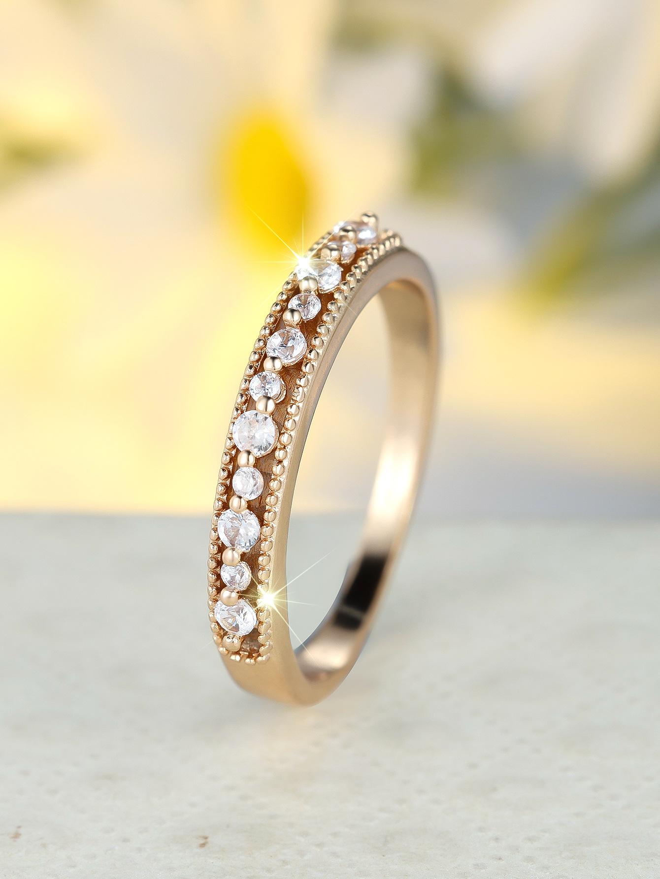 Popular copper electroplated round white diamond set diamond hollow ring, niche exquisite and gentle girlfriend first choice no. 6