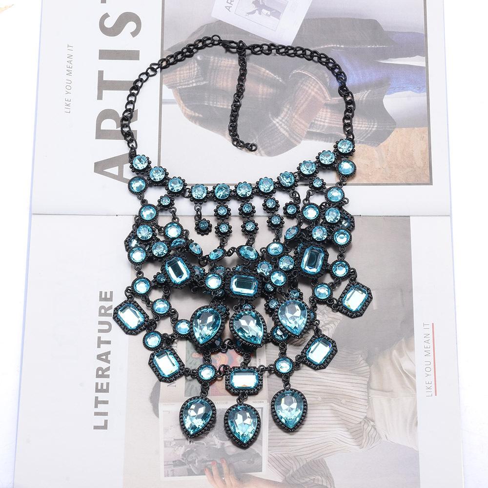 Color Shelf Exaggerated Retro Geometric Water Drop Gem Inlaid Necklace
