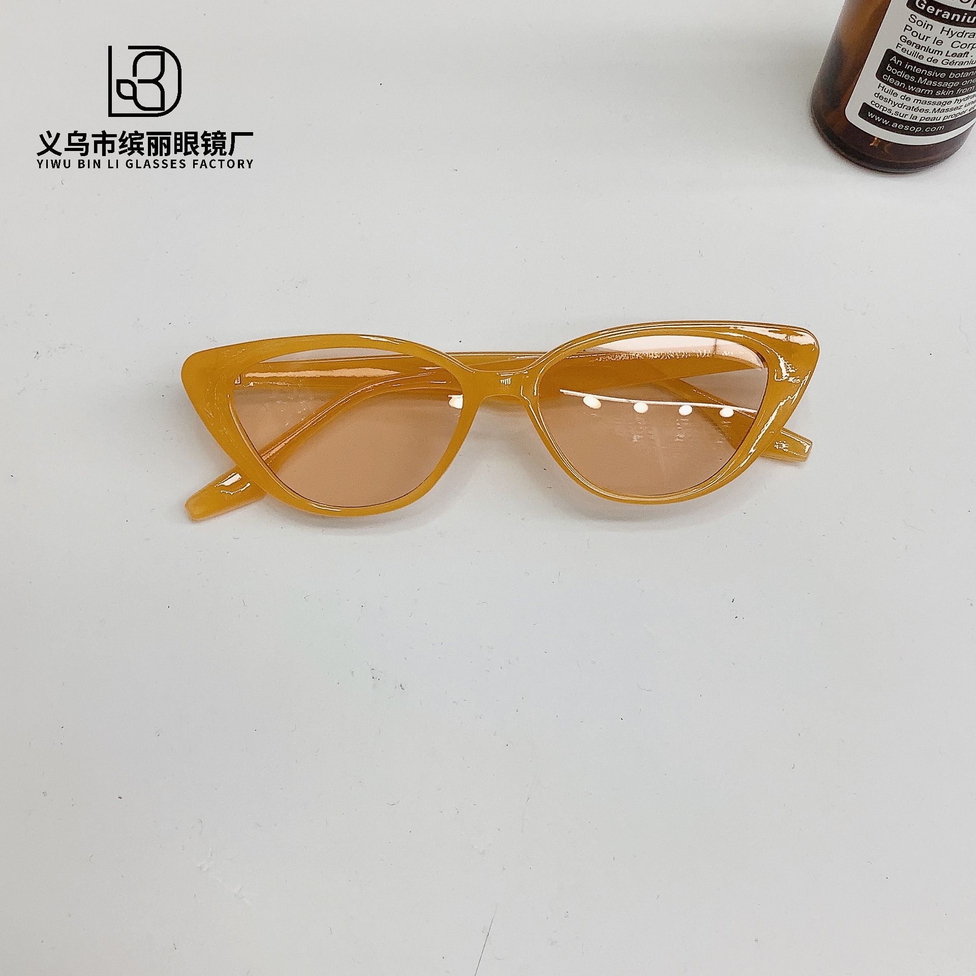 

Солнцезащитные очки в маленькой оправе «кошачий глаз» для женщин, модные уличные солнцезащитные очки, солнцезащитные очки с защитой от солнца