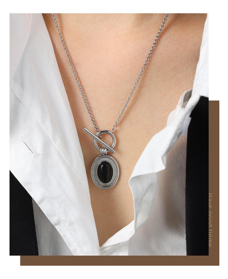 Exquisite Agate Pendant OT Clasp Necklace & Personalized Titanium Steel 18k Gold Ring Set