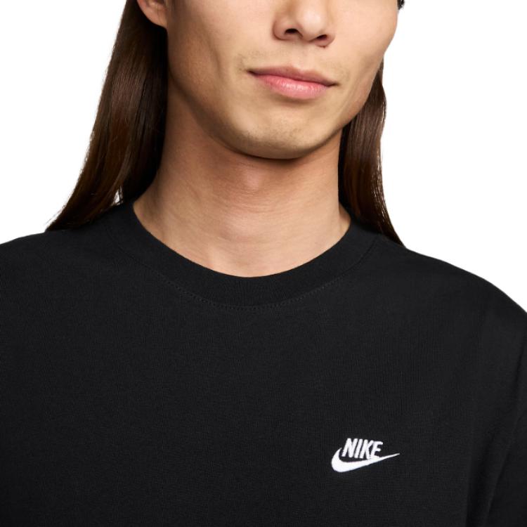 Nike T-shirt męski z haftowanym logo, z okrągłym dekoltem, luźny, z krótkim rękawem, czarny FV0376-010