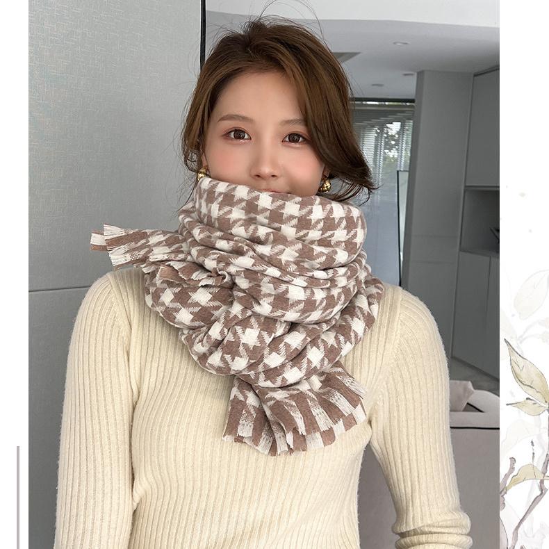 Checkered Scarf Autumn Winter Student Scarf Warm Shawl Tassel Fashion Scarf Female