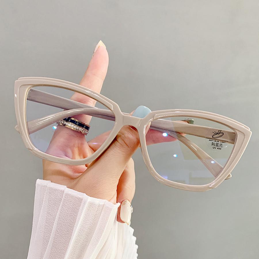 

Модные очки с оправой, защищающие от синего света слоновая кость