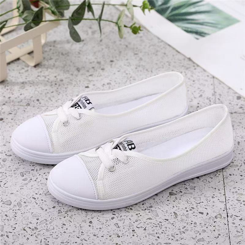 New low-top canvas shoes female student flat casual shoes sports casual board shoes lazy little white shoes