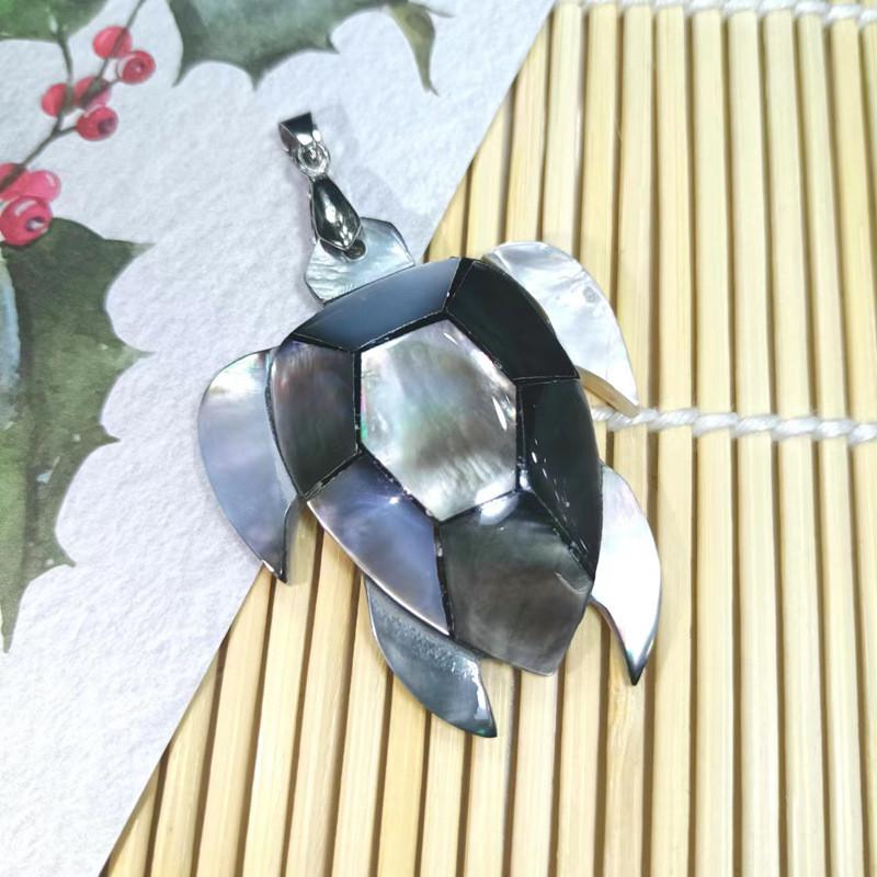 Handmade Shell Turtle Pendant Necklace With Polished Abalone And Conch Shell For Casual Wear