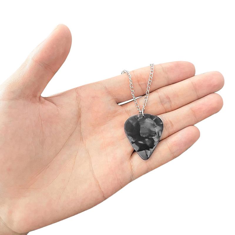 TV-Serien Herz Halskette Gitarrenplektrum Anhänger Halskette Für Freund Böser Schmuck Geschenk