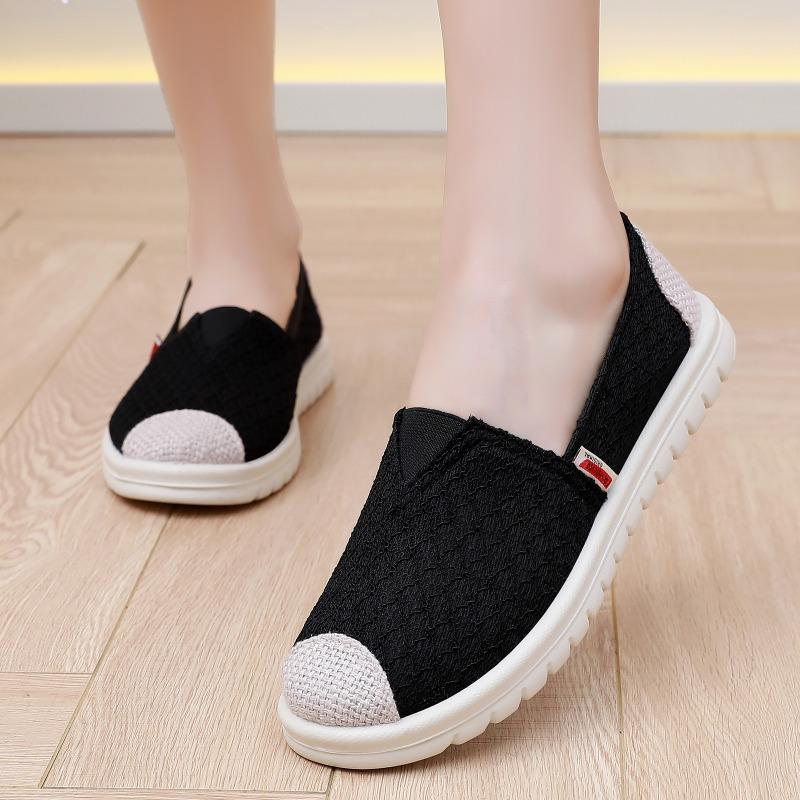Shoes women's summer old Beijing cloth shoes mother shoes soft sole comfortable one pedal casual shoes mesh shoes breathable single shoes