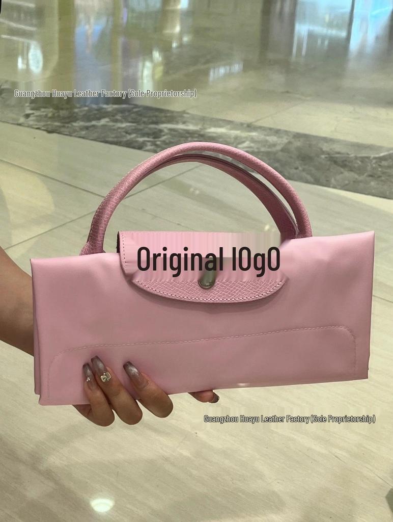 High-Quality Dragon-Inlaid Cowhide Travel Bag: Large, Lightweight, Waterproof Nylon Shoulder Handbag