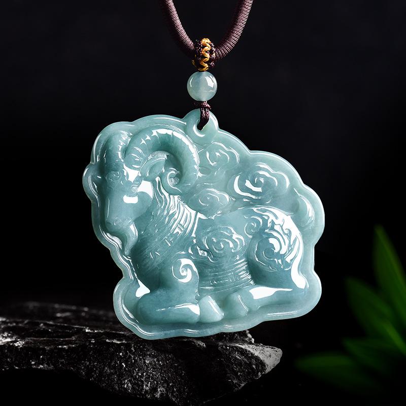 A-klasowy Naturalny Jadeit Błękitna Woda Szczęśliwa Owca Zodiaku Wisiorek Naszyjnik dla Mężczyzn i Kobiet