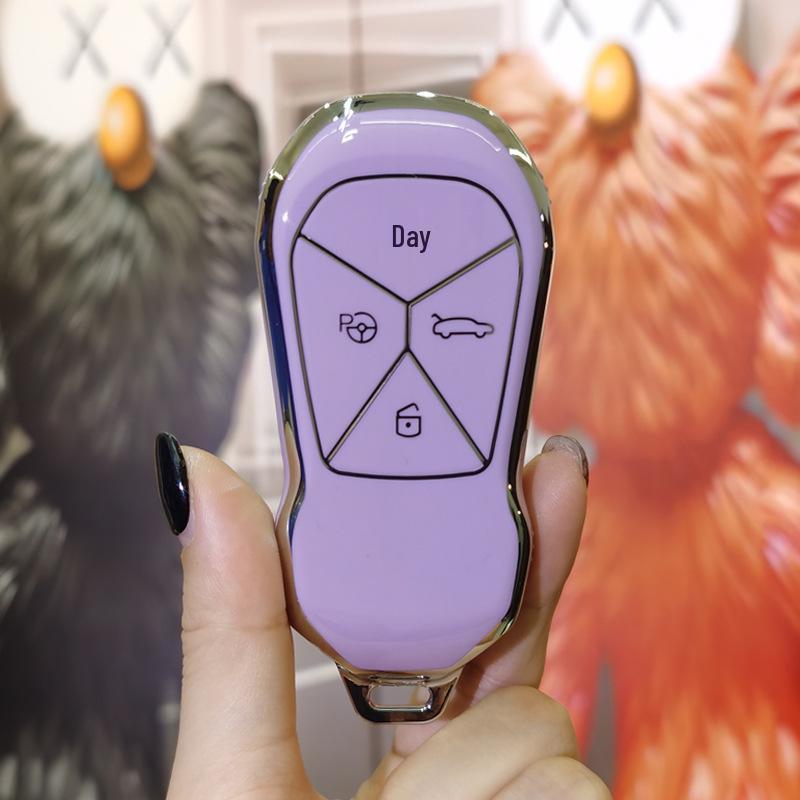 Key Case for 2022 Xpeng P7/P5/G3/G3i - Women's Car Key Shell with Buckle