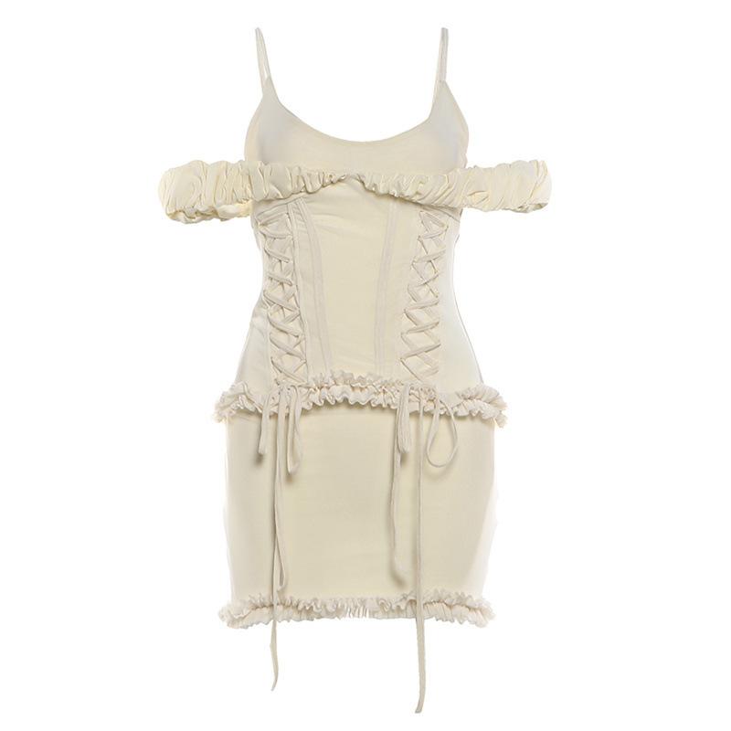 2026 European and American autumn new French design sense casual niche irregular suspender waist dress women