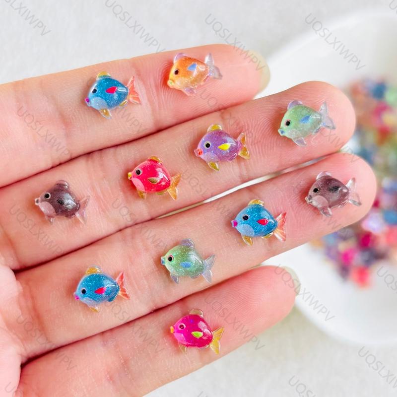55 Stück Cartoon Harz Mini Bunte Kleine Fische Strass 3D Dekoration DIY Herstellung Geeignet Für Nagelkunst Und Schmuck A151