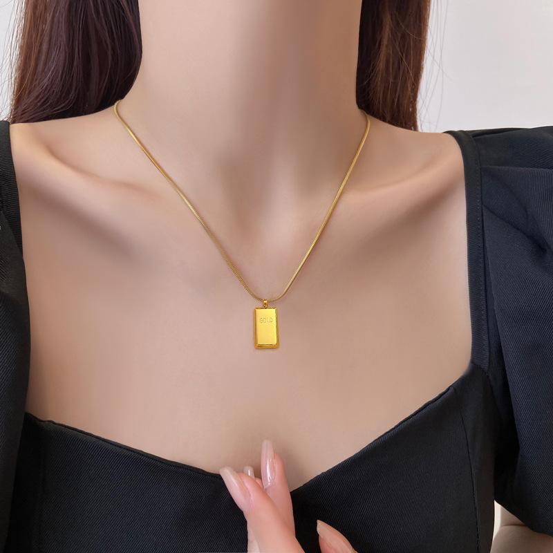 Gold Bricks Get Rich Minimalist Wind Stove Real Gold Necklace Female Collarbone Chain Accessories