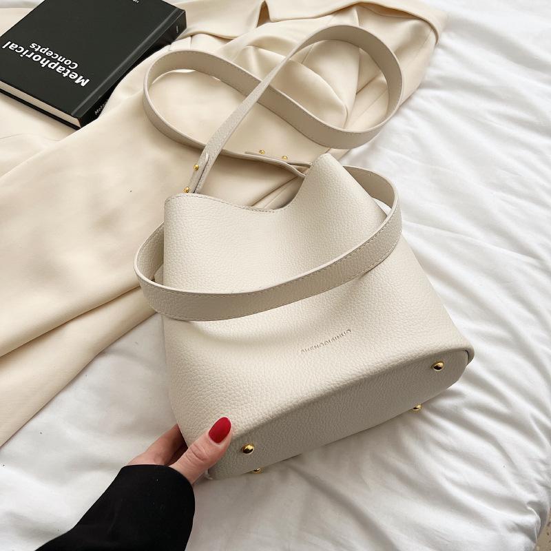 

Premium sense child and mother bag bucket bag new niche fashion shoulder messenger bag large capacity versatile underarm bag