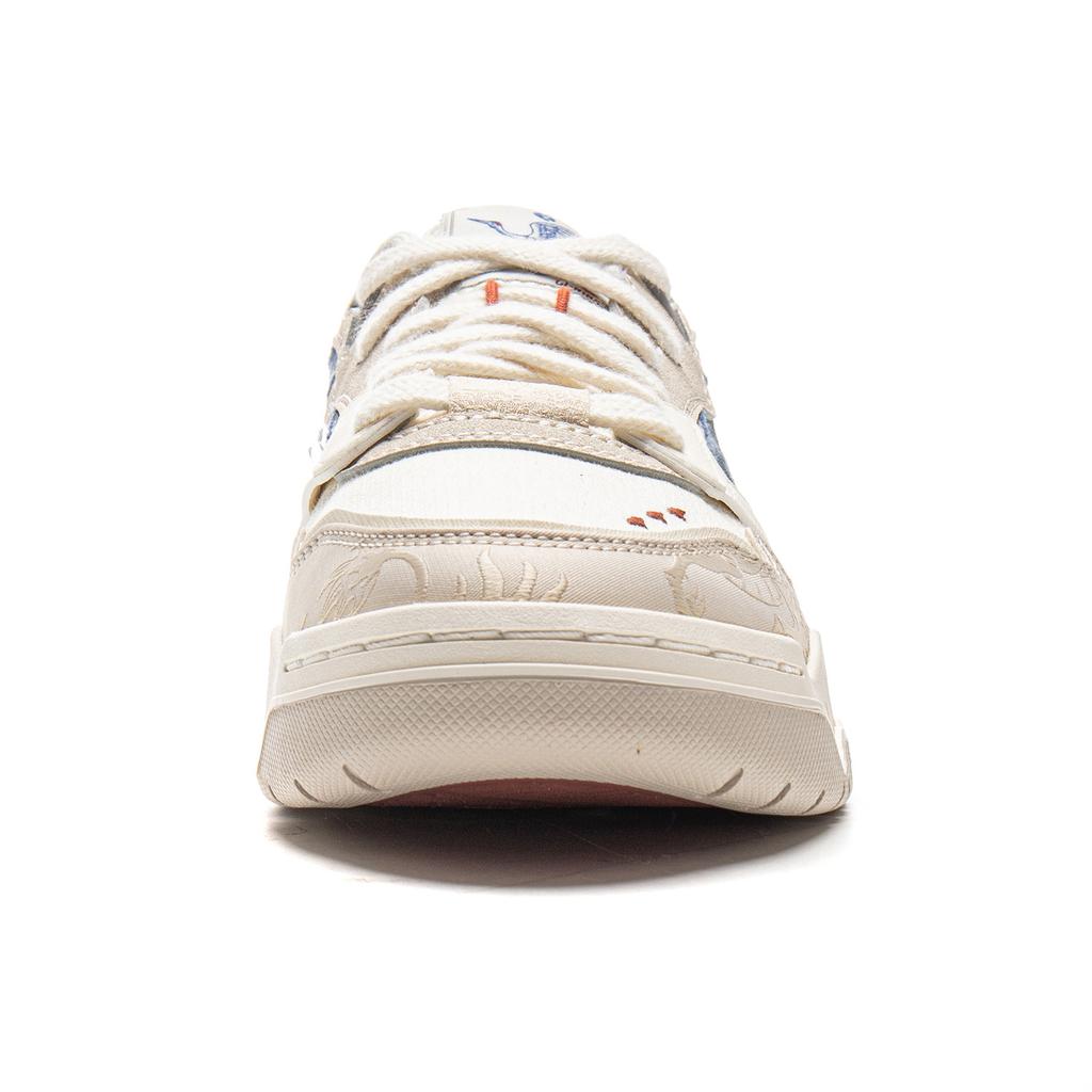 Li Ning Yue Bai 3 Versatile Retro Fashion Classic Trend Thick Sole Sneakers Non-Slip Shock Absorbing Durable Low-Top Skate Shoes AGCV078-11