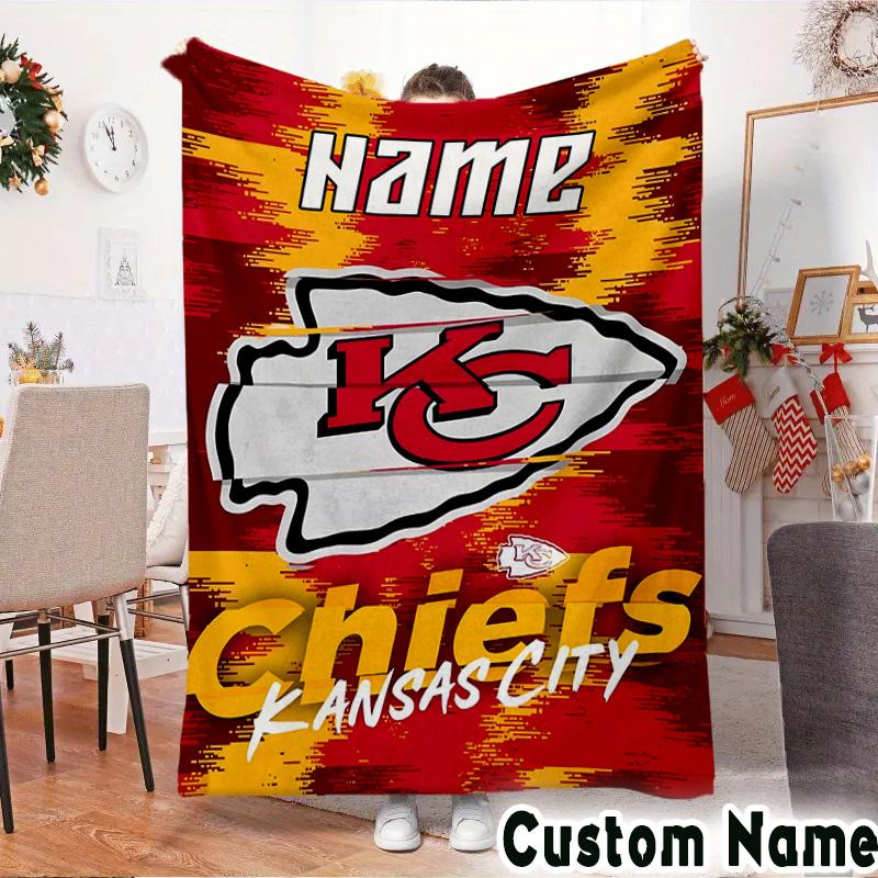 Custom Name Kansas Chiefs Helmet Throws Blanket Flannel Blankets for Couch Bed Gifts for Men Women Picnic blanket Christmas fan gifts