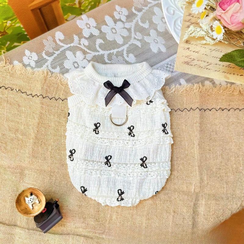 Spring and Summer Breathable Cake Lace Blouse Pet Dog and Cat Clothing Air Conditioner Suit Strapless Pet Apparel