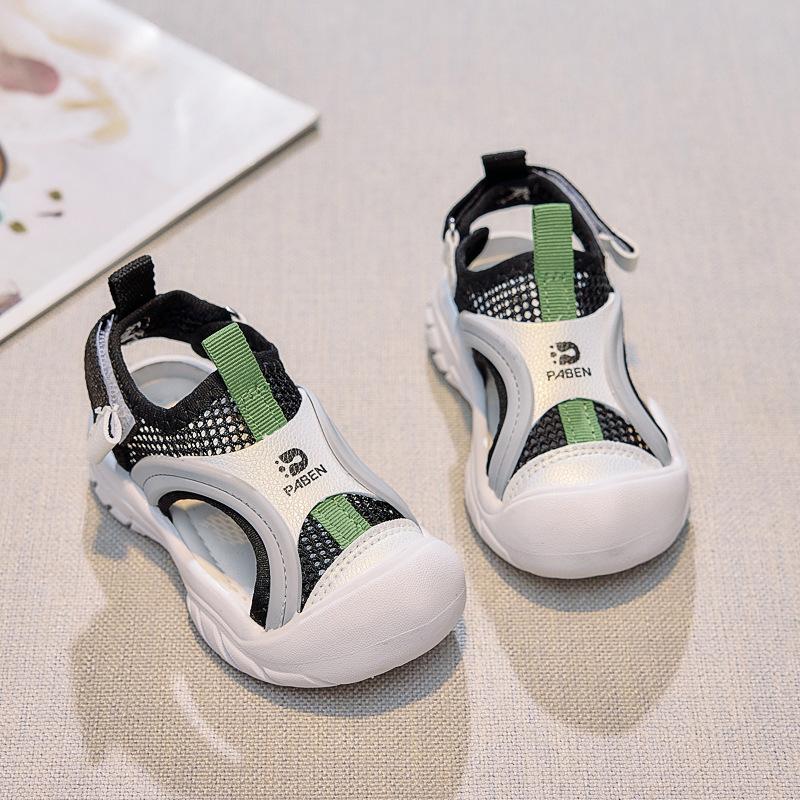Kids Sports Sandals Mesh Breathable Boys Girls Beach Shoes Toes Capped Soft Sole 2025 Summer New Children Casual Shoes Non-slip