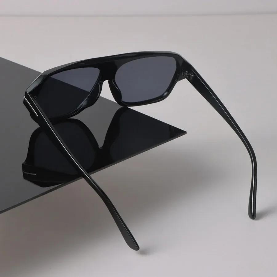 Designer Square Sunglasses Women Men Vintage Black Sun Glasses Fashion Personality Eyewear Mirror Lens Sexy Brand