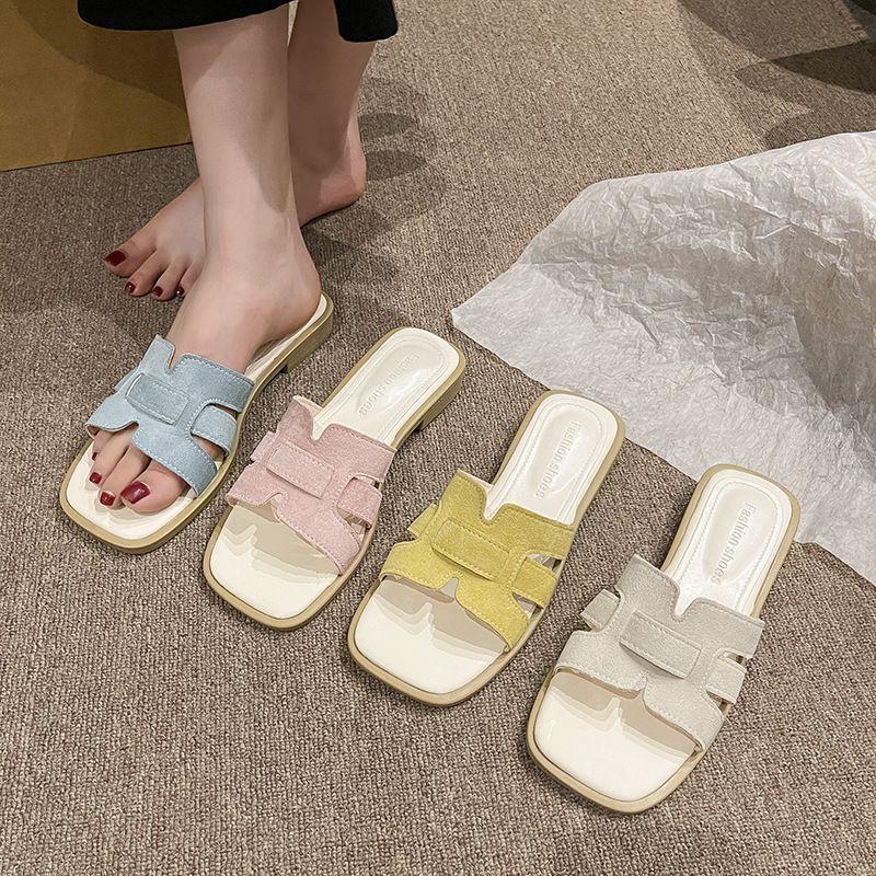 French low-heeled beach cool slippers 2025 new Korean version versatile with skirt seaside one-word slippers women's summer outer wear
