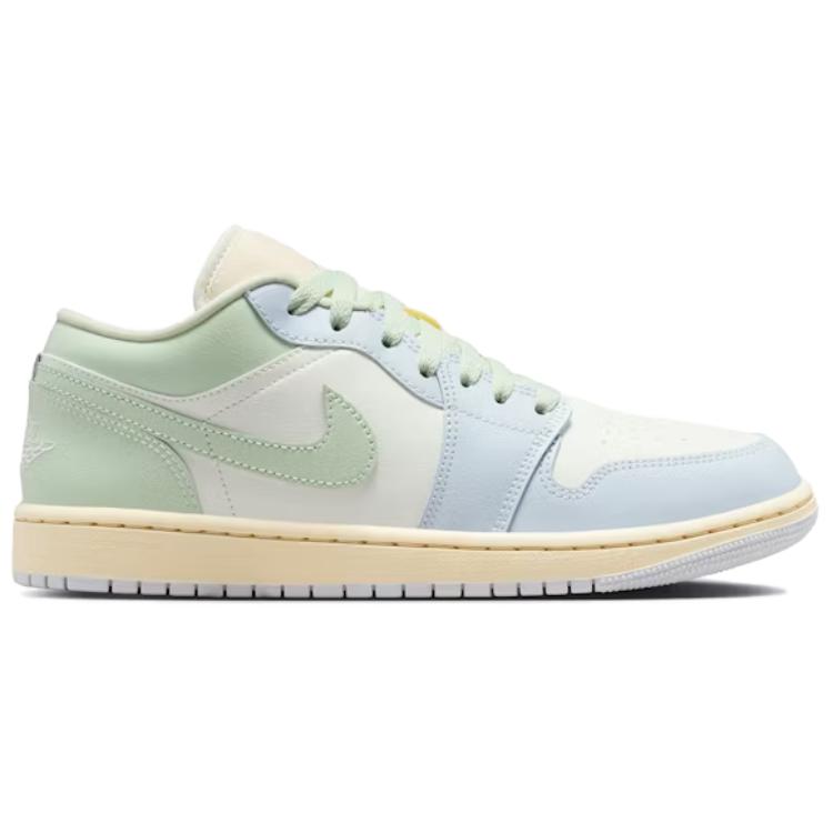 Jordan Air Jordan 1 Low top Vintage Basketball Shoes Women's DC0774-108