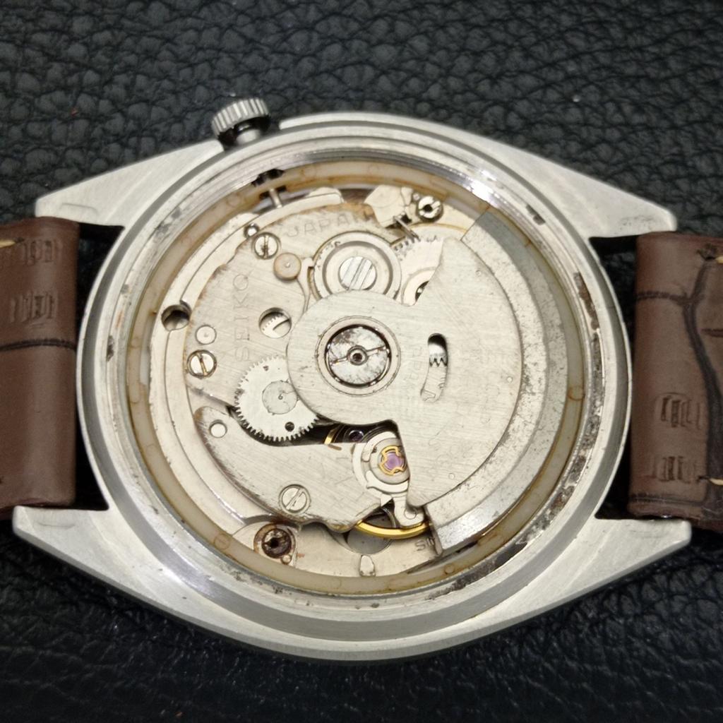 Seiko 5 AUTOMATIC VINTAGE JAPAN 7019A MENS SILVER COLOR DIAL WATCH A700595-5 R203-a700595