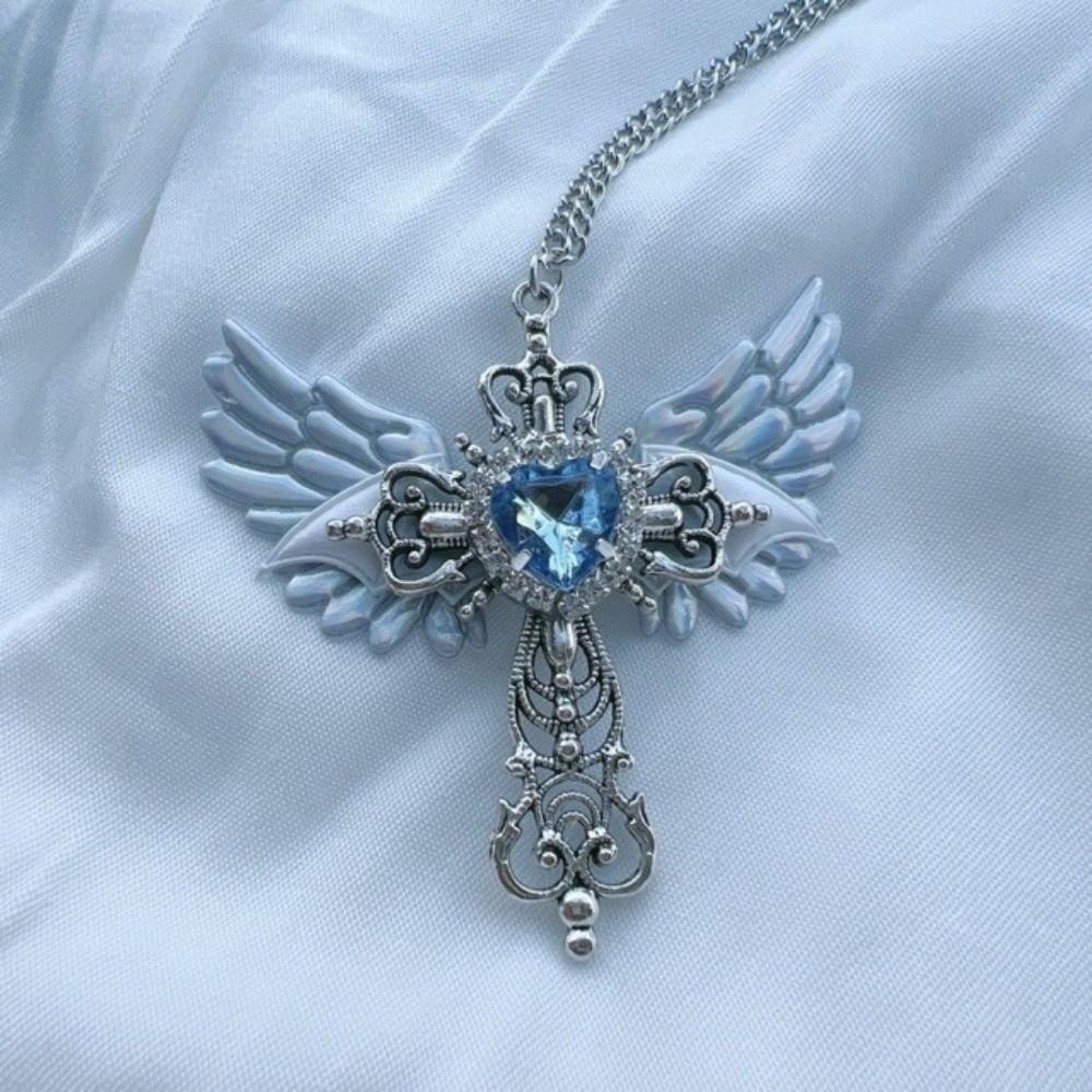 Faux Zirconia Pendant Necklace Gothic Wings Heart Shaped Necklace  Valentine's Day Gift