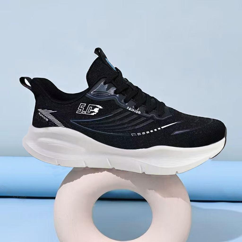 Couple spring ultra-light running shoes, breathable soft-soled student shoes, lightweight men's and women's running shoes