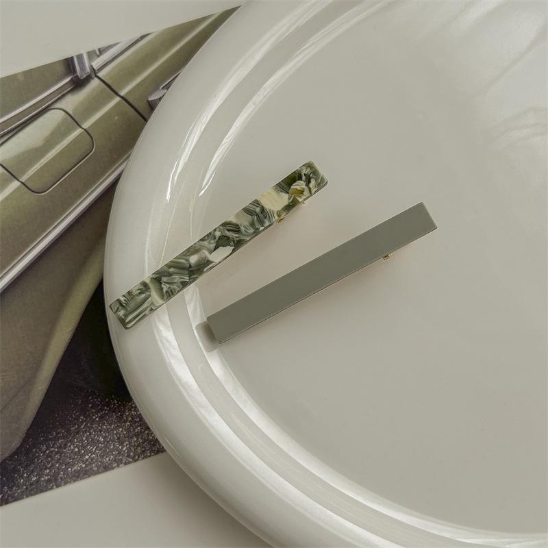 Retro French Korean Acetate Duckbill Side Hairpin Clip for Bangs and Stray Hair