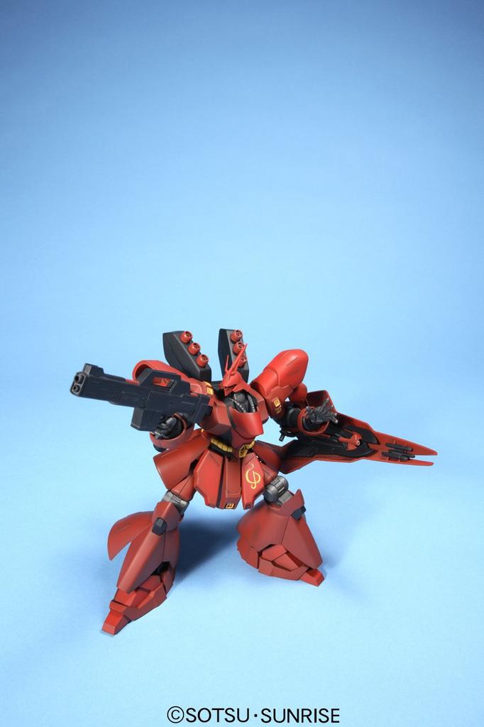 1/144 MSN-04 Sazabi Model Kit - Mobile Suit Gundam: Char's Counterattack