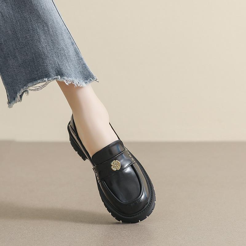 Thick-soled Women's One-pedal Black Retro Small Leather Shoes, Soft-soled Single Shoes