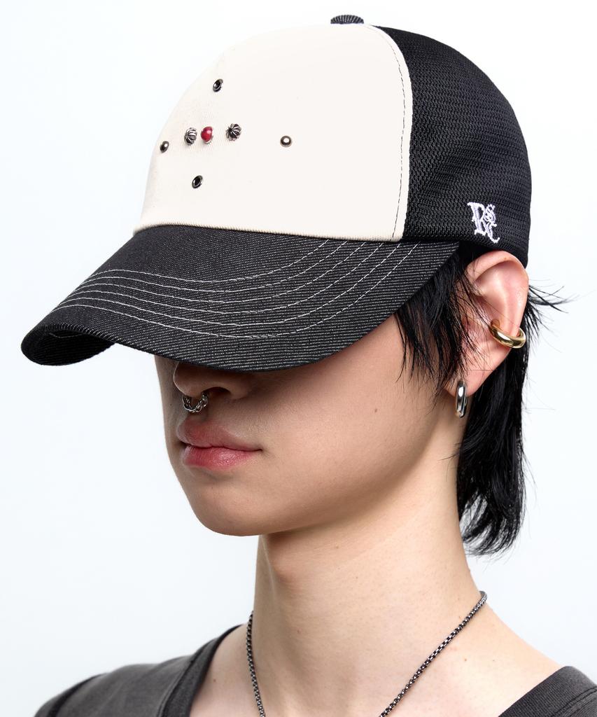 Aleseueseussi Western Rivet Mesh Cap - Black/Ivory