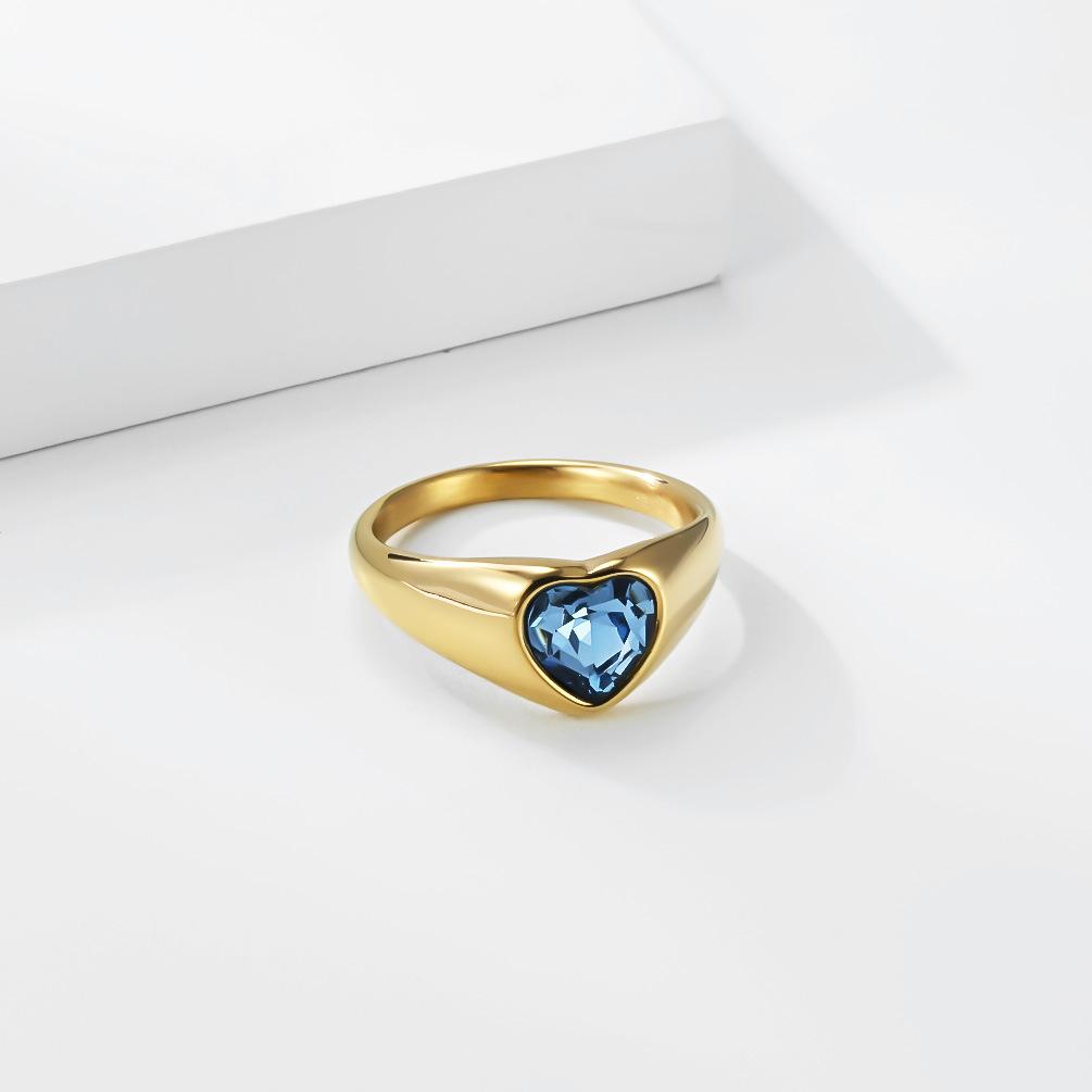 European and American French Light Luxury Heart-shaped Titanium Steel Gemstone Ring Women's Niche High-end Gold-plated Love Ring Does Not Fade