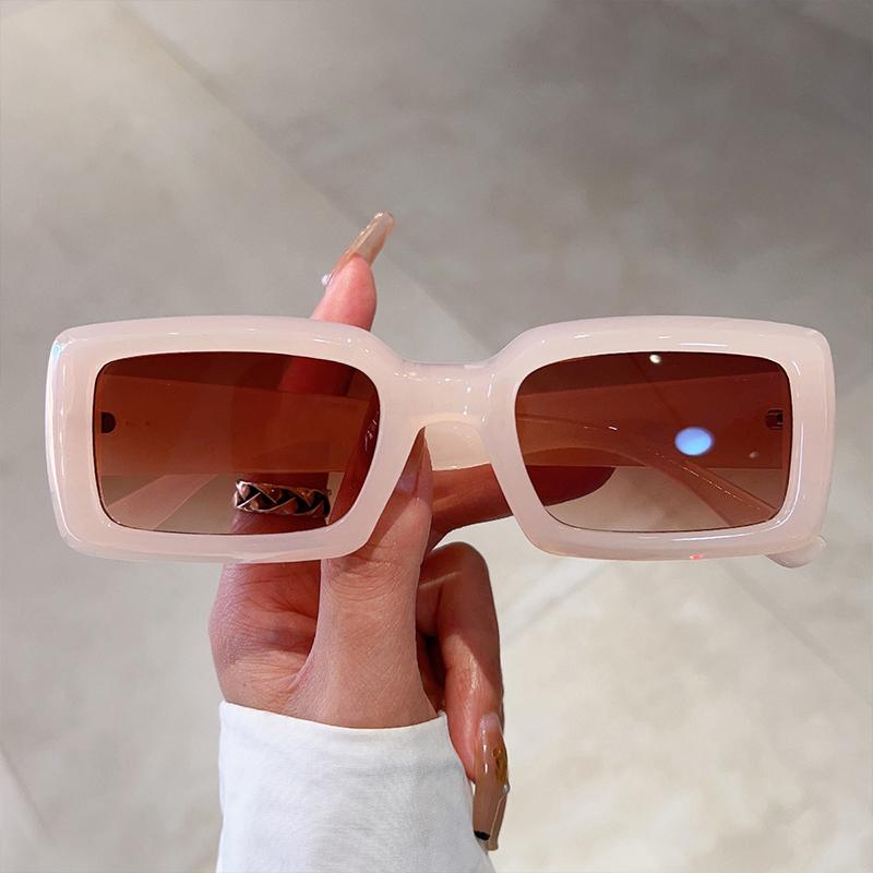 Retro Rectangle Sunglasses Women Fashion Square Gradient Candy Color Shades Sun Glasses Brand Design UV400 Female Eyewear