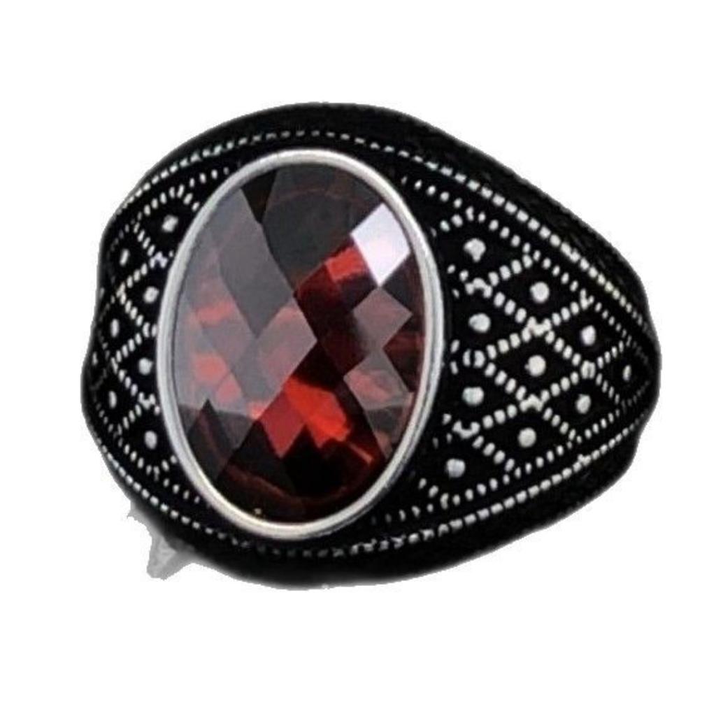 Luxury European and American Men's Rings Retro Black Red Diamond Men's Rings